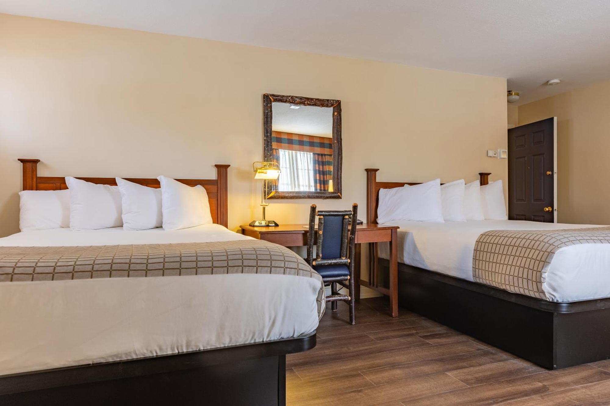 Wolfeboro Inn Экстерьер фото