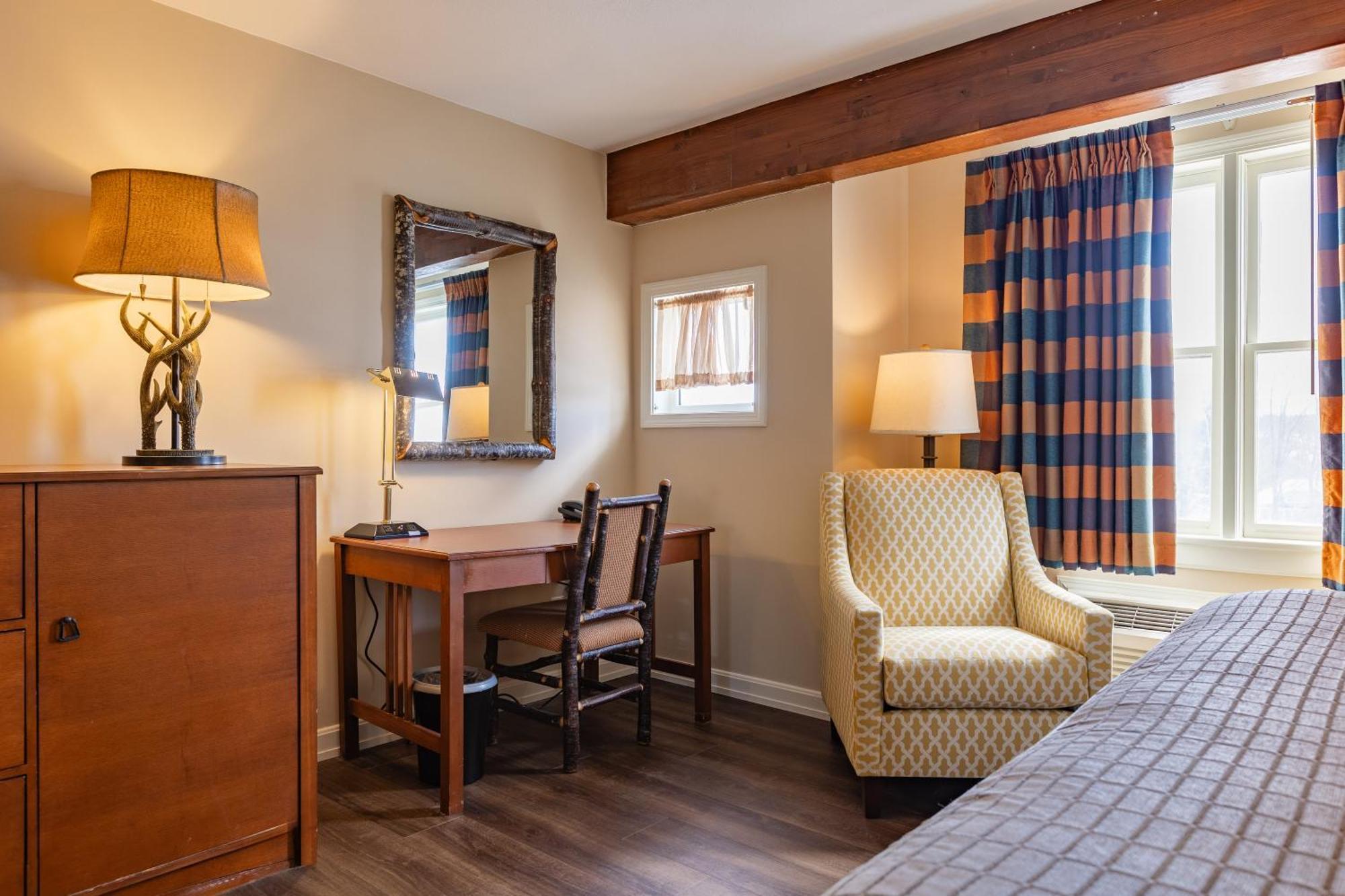 Wolfeboro Inn Экстерьер фото