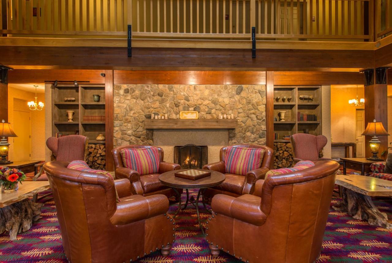 Wolfeboro Inn Экстерьер фото